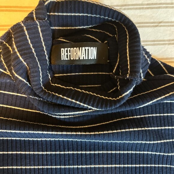 Reformation Rochelle Ribbed Dress - Picture 7 of 8